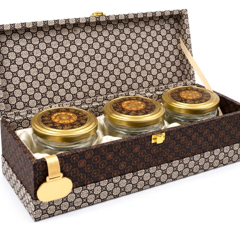 THE MOSAIC VANITY CASE