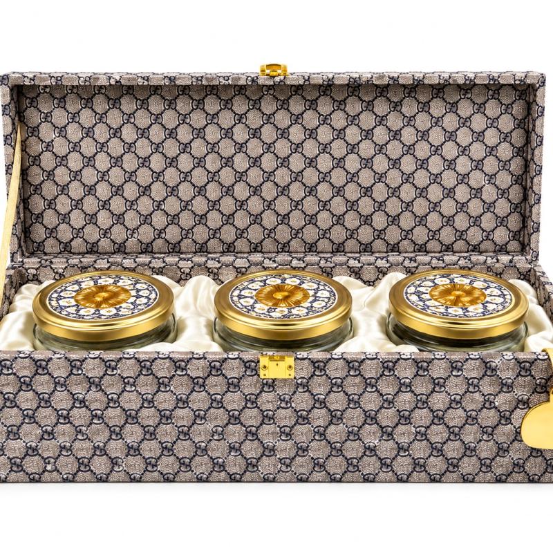 THE MOSAIC VANITY CASE