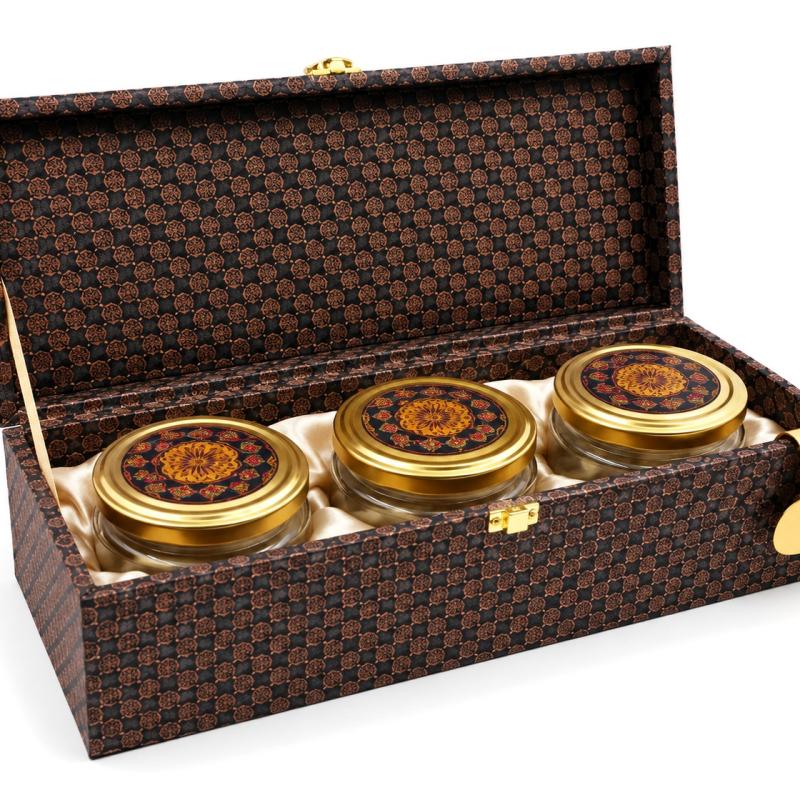 THE MOSAIC VANITY CASE