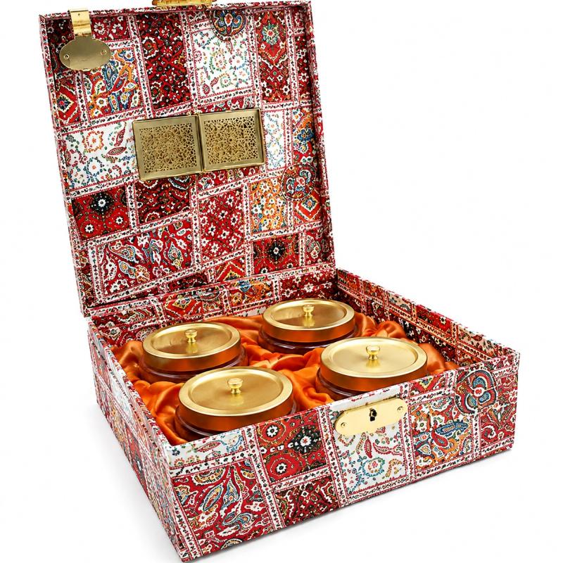 FLORAL KEEPSAKE BOX