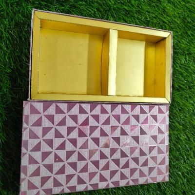 COMMERCIAL CUSTOMISED BOXES TEST