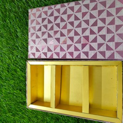 COMMERCIAL CUSTOMISED BOXES TEST