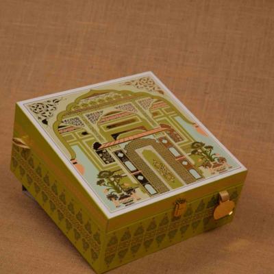 Taper Premium Box